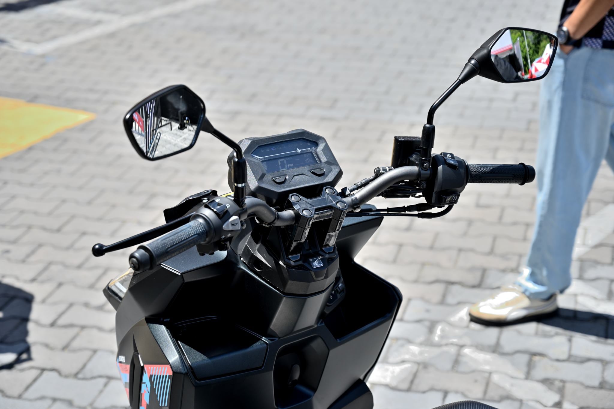 honda-vario-125-street-3.JPG