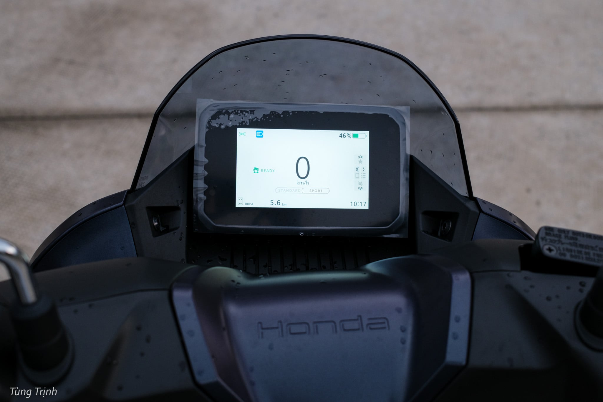 honda-uc3-mo-ban-tai-vietnam-tinhte-20.jpg